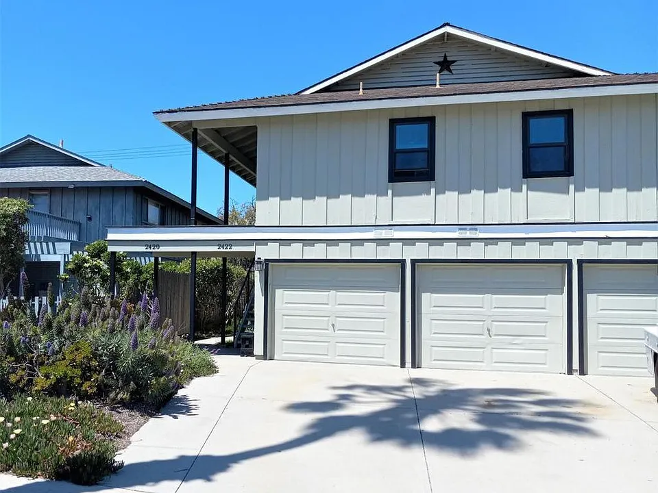 2422 Seahorse Ave