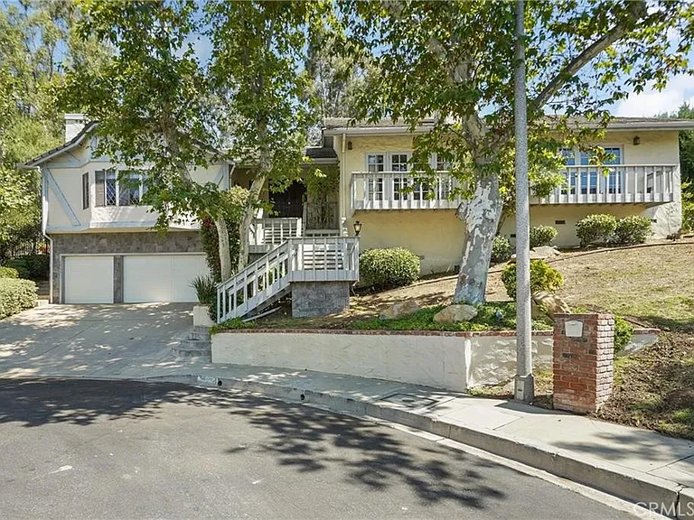 22755 Dale Ct — Photo 27