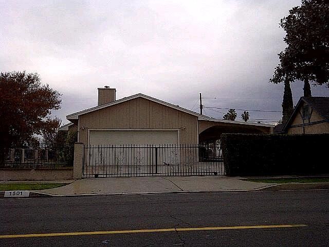 1st image of 1501 Willow Ave