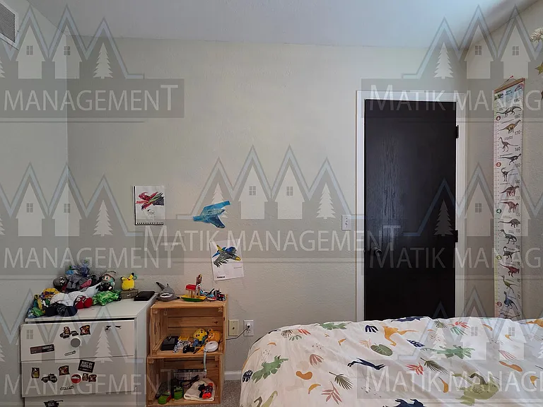 4287 Trumpeter Dr SE — Photo 15