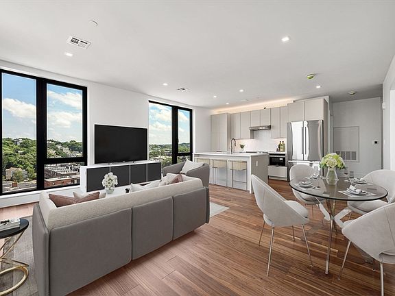 3rd image of 1515 Commonwealth Ave #301
