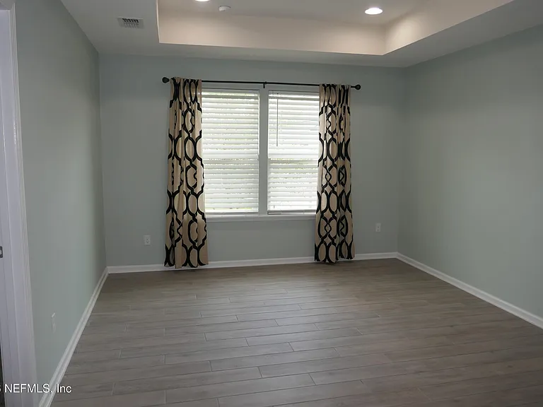 375 Great Lakes Ct — Photo 25