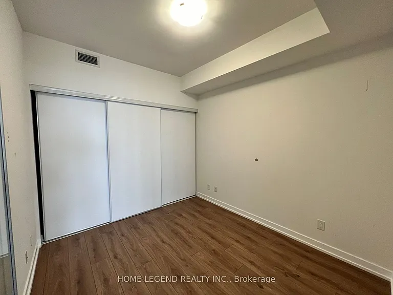 30 Ordnance St #2201 — Photo 5