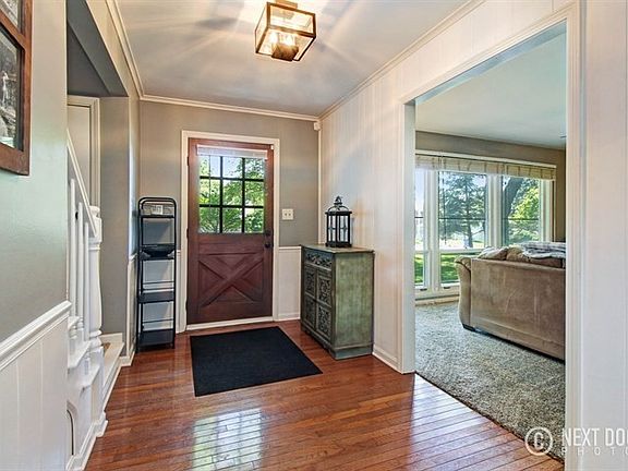 3rd image of 107 Briarwood Ave