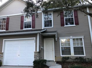 144 Sawtooth Dr, Valrico, FL 33594
