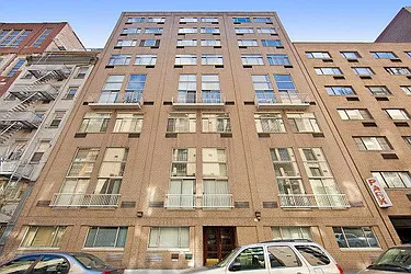 Rented by Hakimian Management