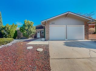 10825 Lowe St NE, Albuquerque, NM 87111
