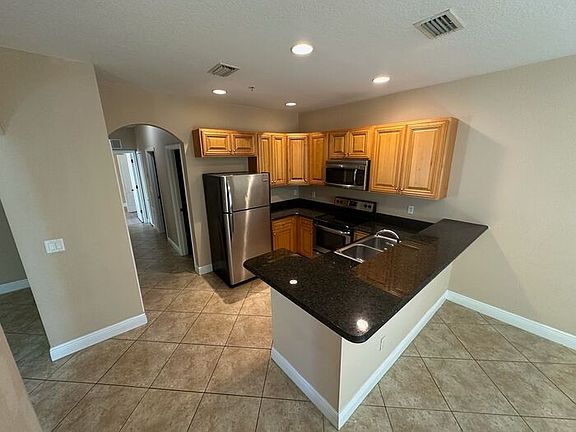 5th image of 3719 S Lake Orlando Pkwy Unit 8