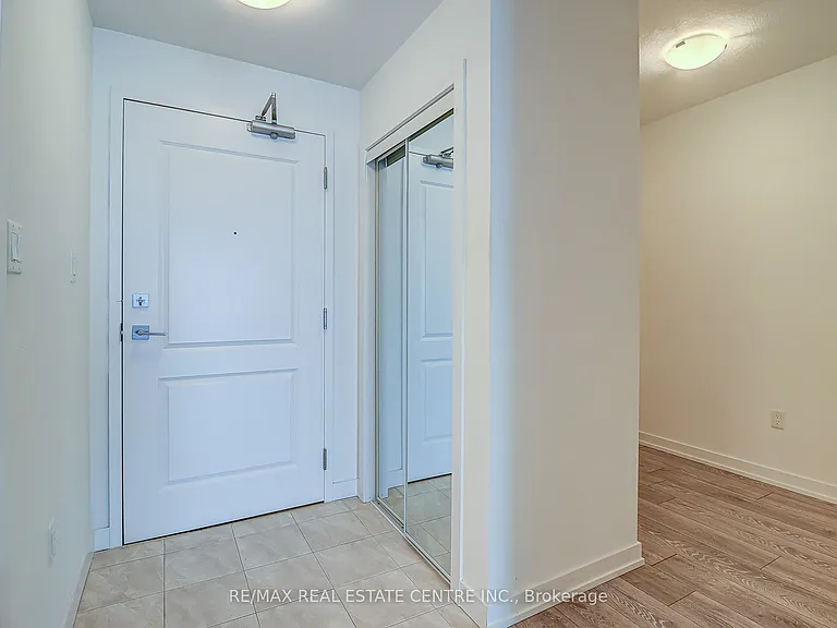 101 Shoreview Pl #332 — Photo 24