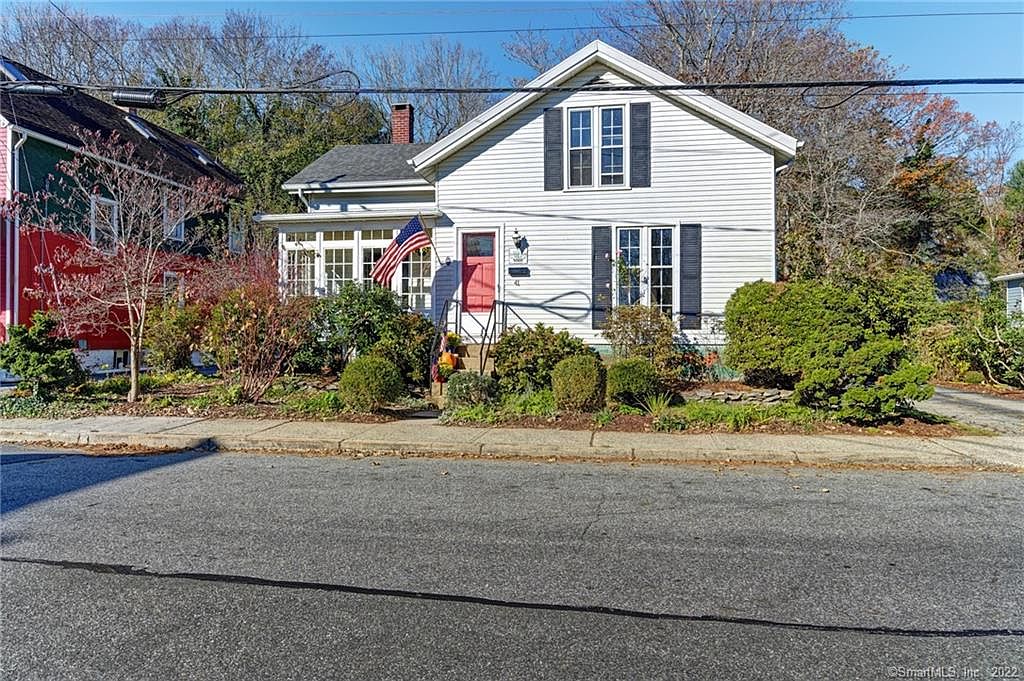 41 Pearl St, Mystic, CT 06355 Zillow