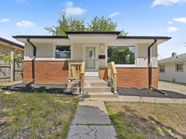 426 S 92nd St, Milwaukee, WI 53214