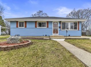8126 West Glen AVENUE, Milwaukee, WI 53218