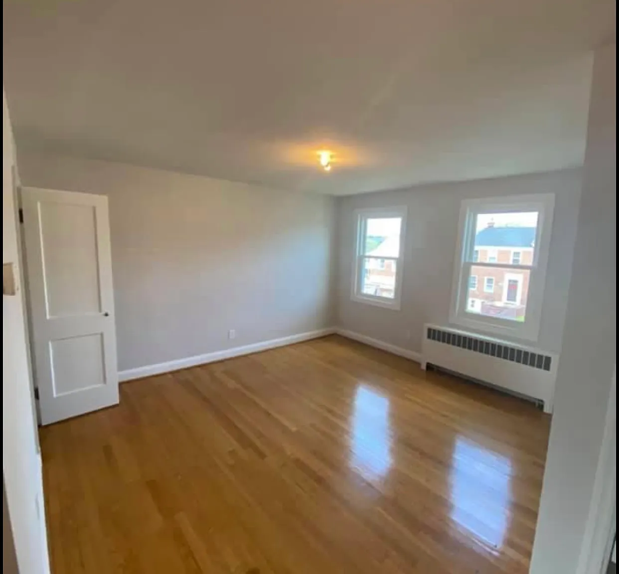 1 bed, 750 sqft, $1,100 — Photo 3