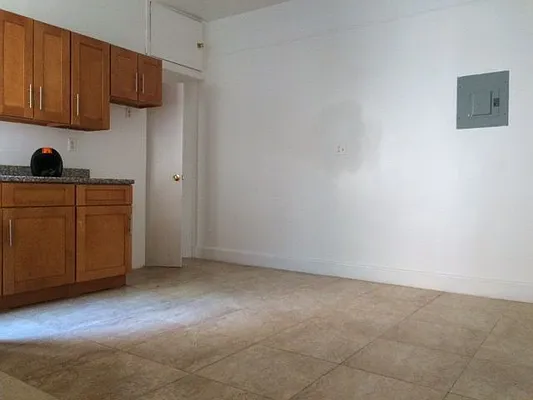 Rented by BRICK & GALO REALTY CORP | media 2