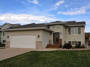 3729 Jackson Ave, Spirit Lake, IA 51360