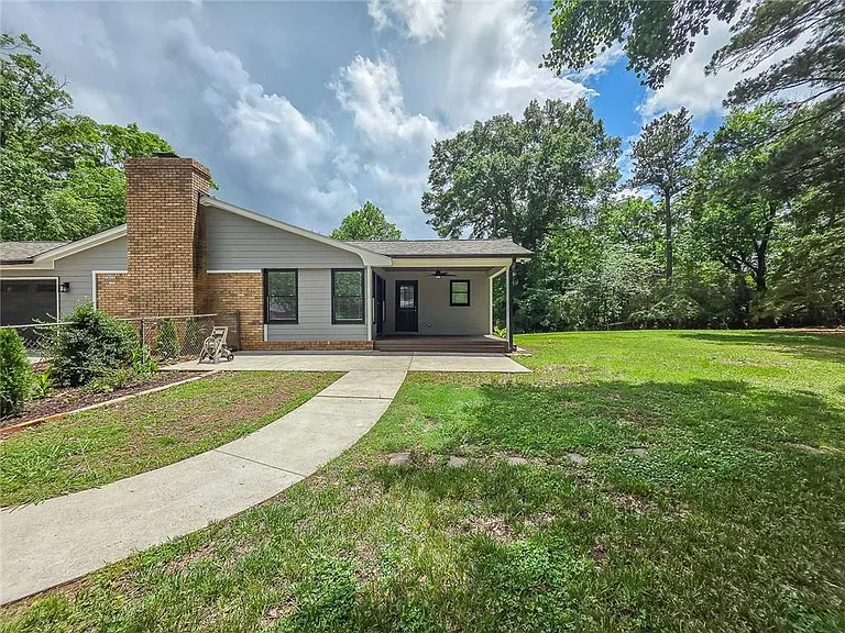 771 Mockingbird Ln — Photo 41