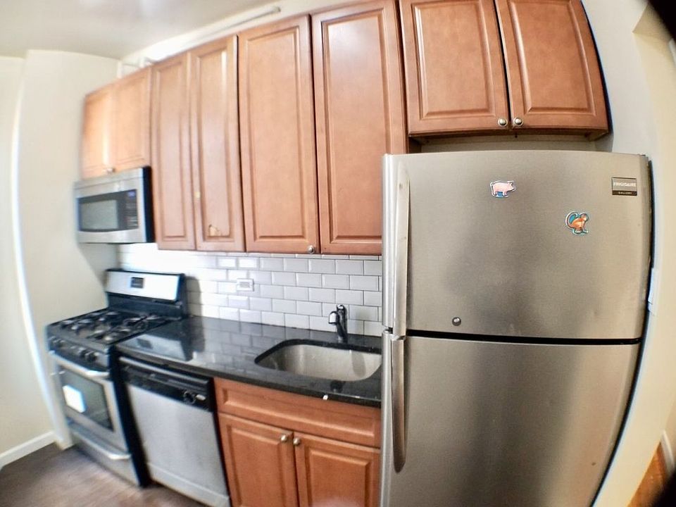 1st image of 650 W 173rd St APT 24