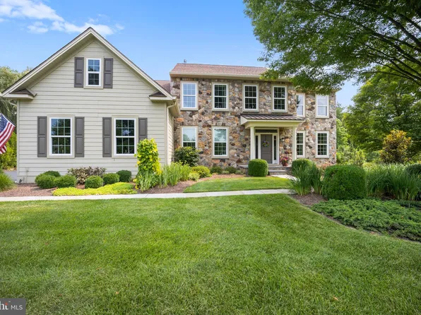 630 Deep Hollow Ln, Chester Springs, PA 19425