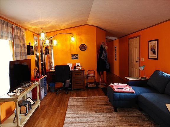 5th image of 110 Liberty St #12