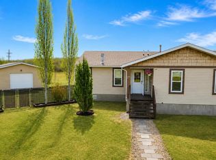 27 Keystone Pl, Whitecourt, AB T7S0B2