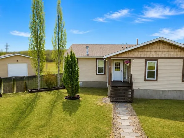 27 Keystone Pl, Whitecourt, AB T7S 0B2