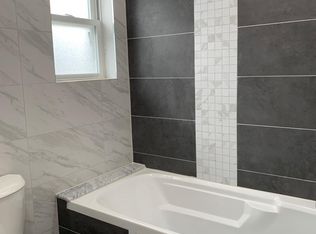 10412 227th St, Queens Village, NY 11429