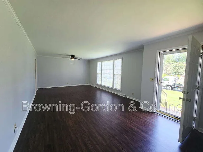 1147 Duncanwood Dr — Photo 7