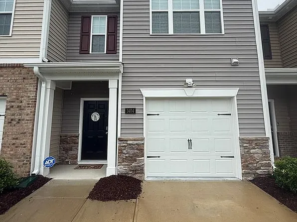 1404 Gracie Ln, Carthage, NC 28327