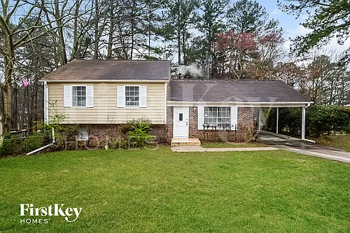 3327 Creekwood Dr Photo 1