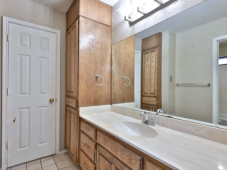 5273 Sherbrooke Ln — Photo 18