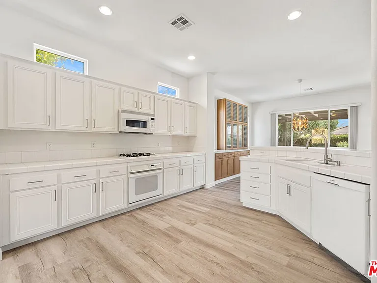 3411 E Circulo San Sorrento Rd — Photo 4