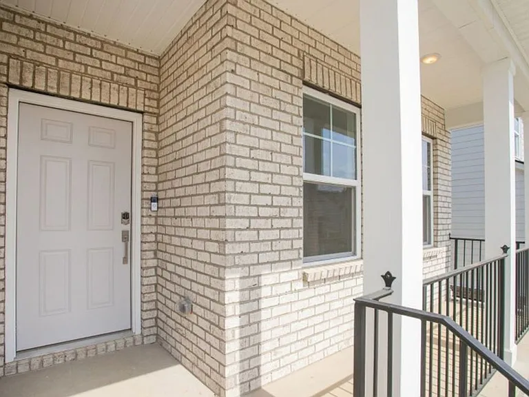 448 Jet Stream Dr — Photo 3