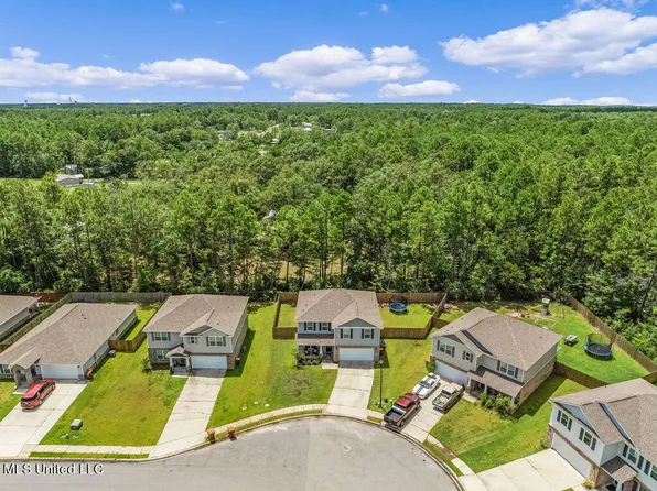 6539 Eastland Cir, Biloxi, MS 39532