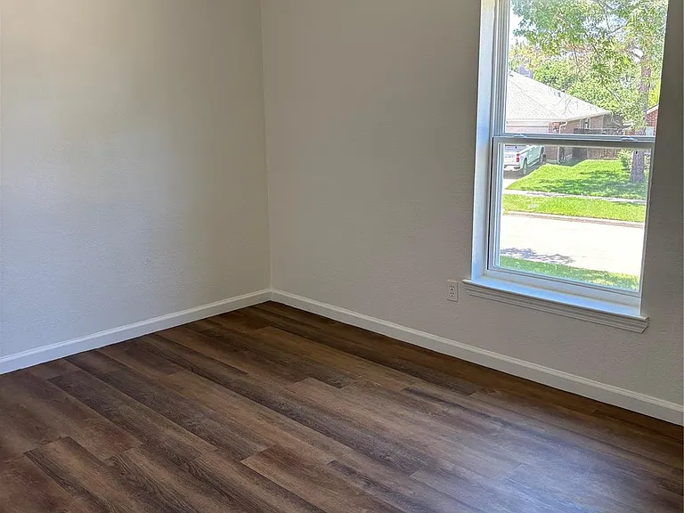 2666 Anthony Hay Ln — Photo 9