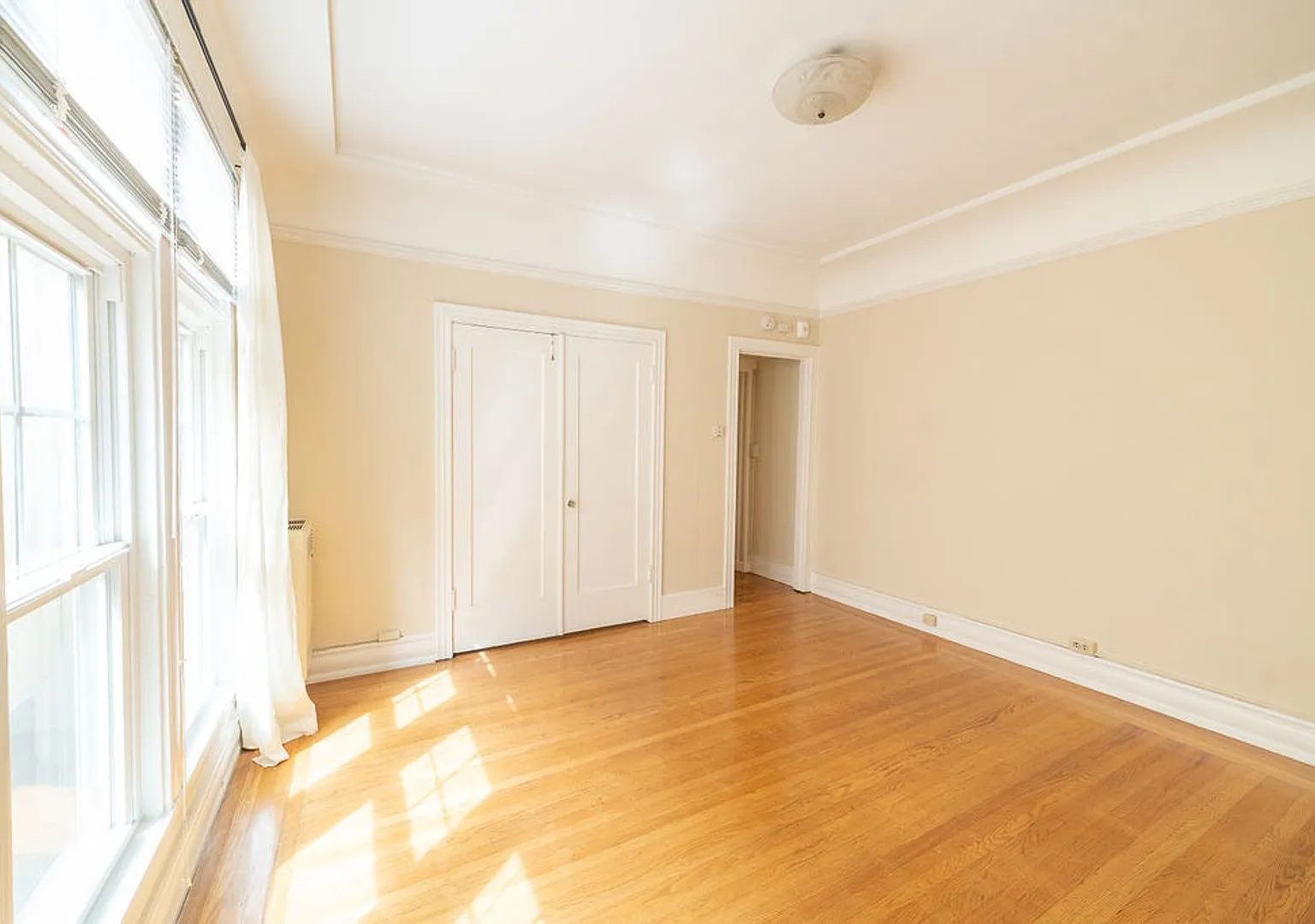 415 Perkins — Photo 3