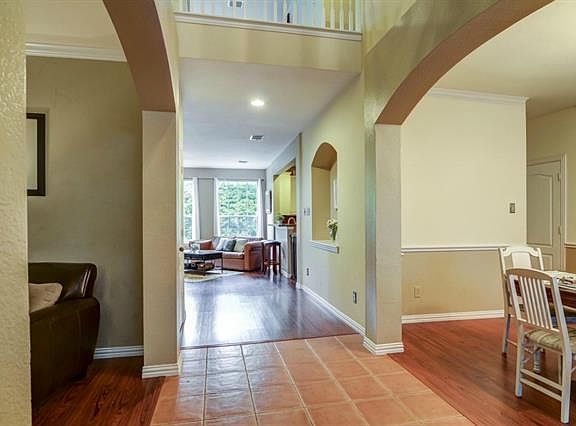 3rd image of 5232 Water Oak Dr