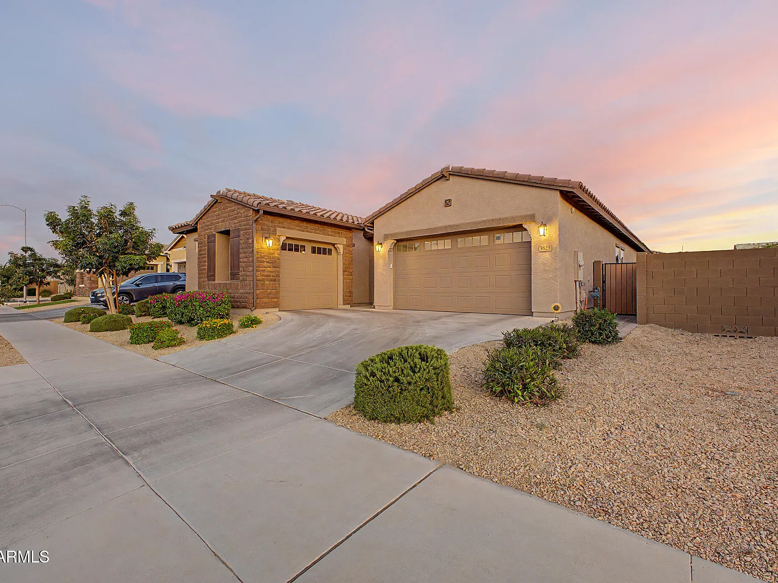 3 bed, 2.0 bath, 2000 sqft, $2,495 — Photo 3