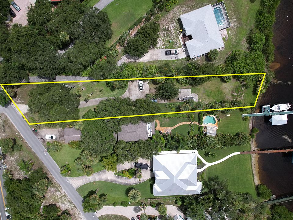 1st image of 9716 Riverview Dr