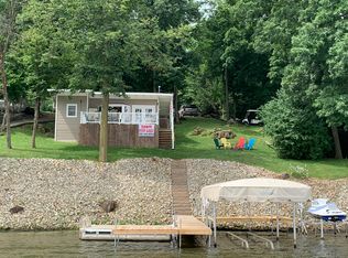 24790 207th Ave, Manchester, IA 52057
