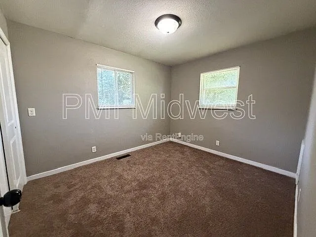 2419 N Bolton Ave — Photo 5