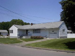 20 Destefano Ave, Amsterdam, NY 12010