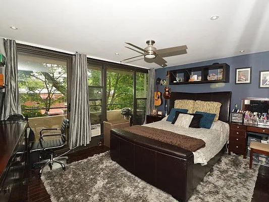 Sold by Keller Williams Realty Landmark | media 24