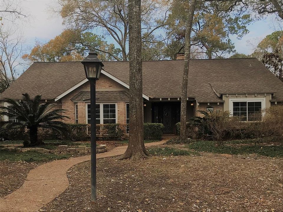 1st image of 14118 Carolcrest Cir
