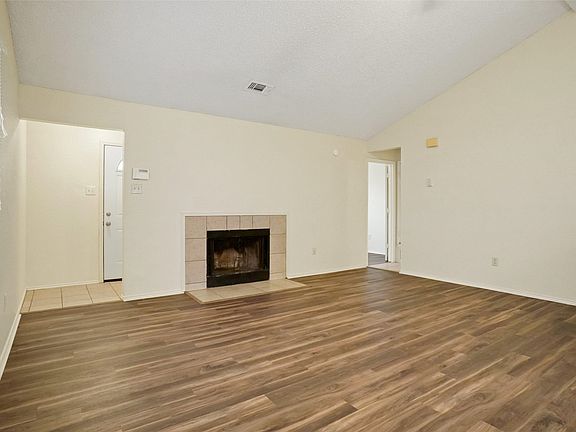4th image of 7470 Tiffany Meadows Ln