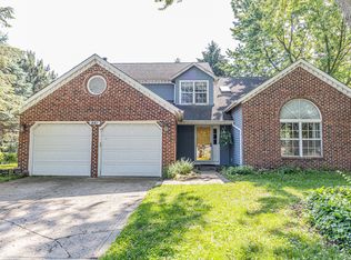 841 Sable Ridge Dr, Greenwood, IN 46142