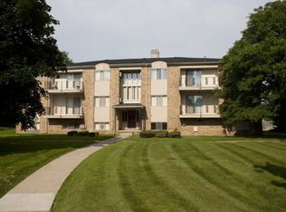 River Forest/River Hollow Apartments, Flint, MI 48532