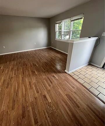 4th image of 1694 Angela Dr