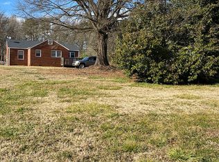 1006 Peachtree Rd, Charlotte, NC 28216