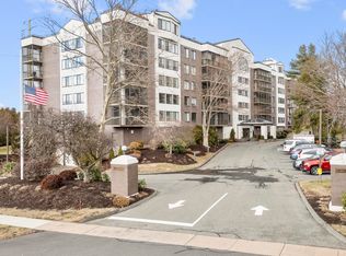 33 Mill St APT 2H, Wethersfield, CT 06109
