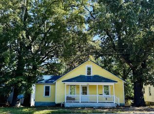 506 N Haughton Street, Williamston, NC 27892